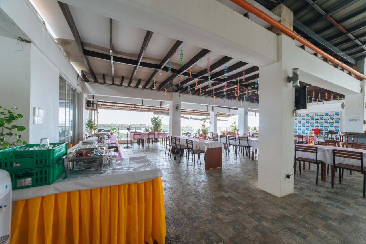 Reddoorz Plus At Hotel Metro Kalibo Kültér fotó