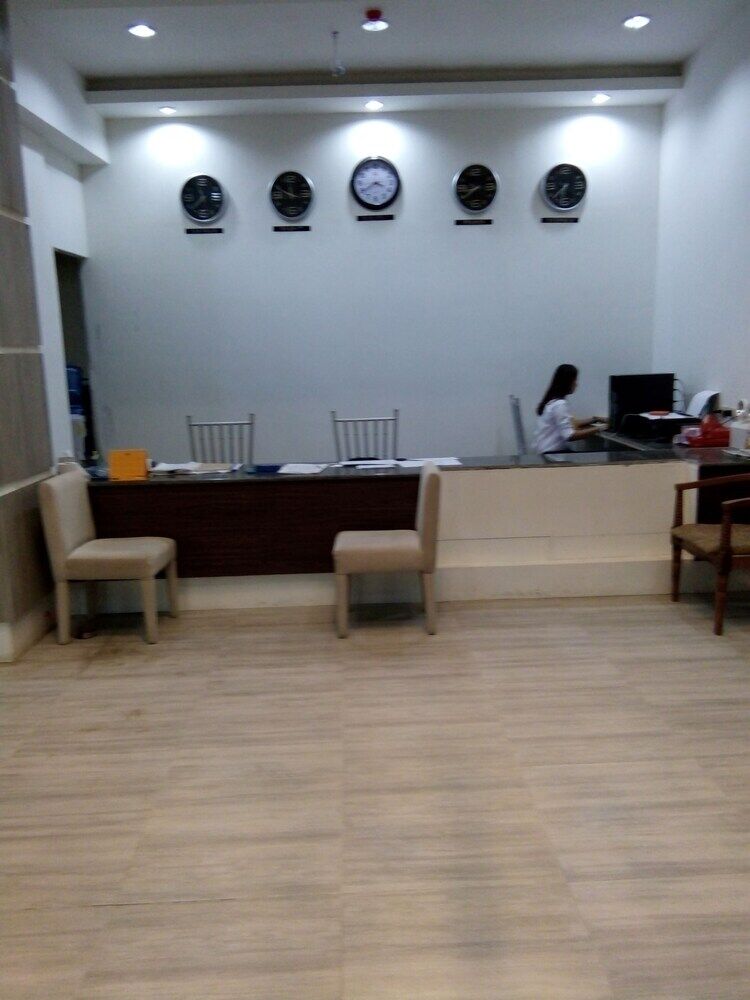 Reddoorz Plus At Hotel Metro Kalibo Kültér fotó